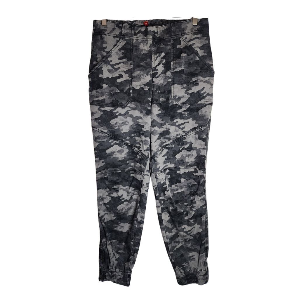 SPANX Gray Camo Jogger Track Pants